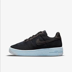 Nike Air Force 1 Crater Flyknit Black/Chambray Blue size Big Kids 6 Women 8